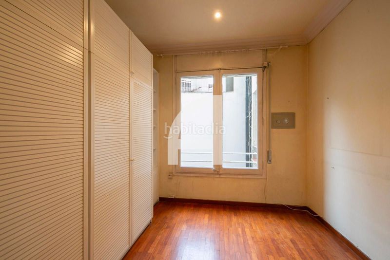 Piso en zona exclusiva con servicio de conserjería en Barcelona - Imagen 8