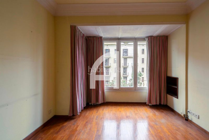 Piso en zona exclusiva con servicio de conserjería en Barcelona - Imagen 6