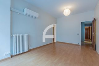 Pis  Cardenal vives i tuto. Piso en venta en barcelona en calle cardenal vives i tuto