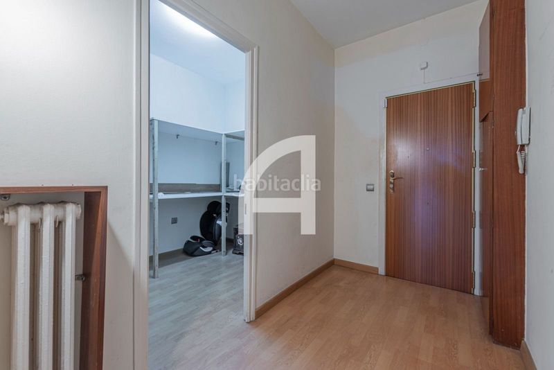 Foto 4da55a40-c201-4d15-978b-09803e352296. Pis amb calefacció aparcament a Sarrià Barcelona
