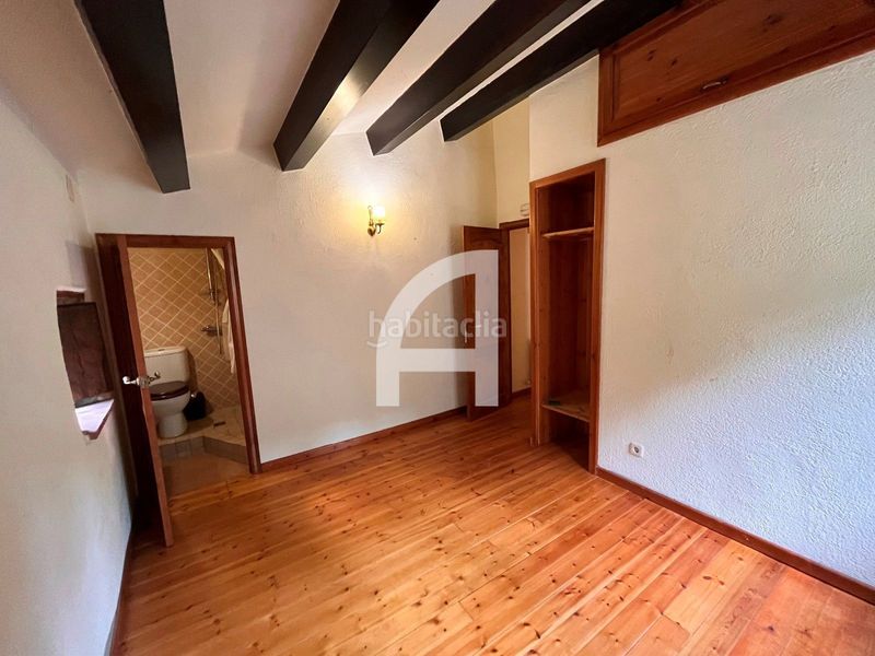 Foto 3b42b7b6-c898-4633-af9e-654b53af537d. Rent chalet with heating in Cànoves i Samalús