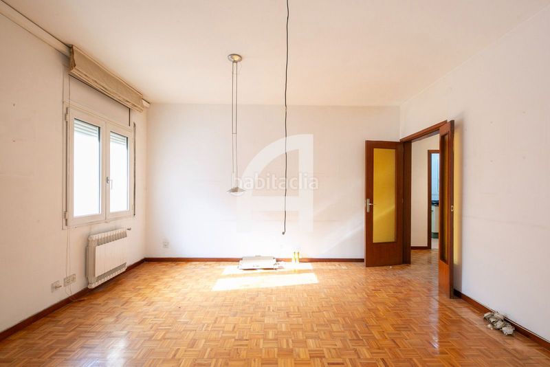 Foto 3e648b68-2ba1-4a23-8d52-b7de42362acd. Pis amb calefacció a Putget - Farró Barcelona