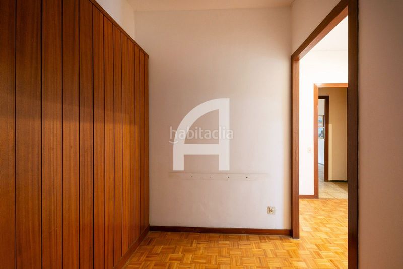 Foto 51864da9-8d61-4016-b99e-99e54b37a7d4. Pis amb calefacció a Putget - Farró Barcelona