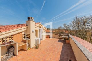 Duplex  Vall d'aro. Piso en venta en sagaro