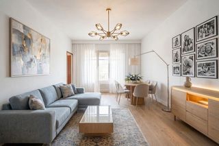 Flat  Mare de deu de montserrat. Piso con estancias amplias y con muy buena distribución