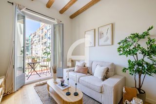 Lloguer Pis  Carrer de valencia. Totalmente amuieblado en finca regia