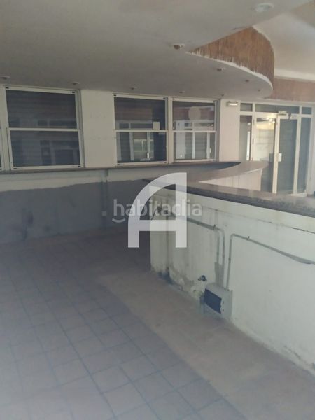 Foto b7e10e1a-76c4-4b15-93dd-1ef731418c98. Alquiler local comercial local de alquiler alt emprodà girona en Roses
