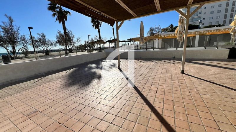Foto d1b3e6dd-4c98-41c0-b535-60379ae13323. Alquiler local comercial local de alquiler alt emprodà girona en Roses
