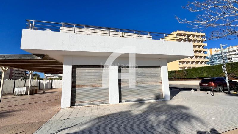 Foto e690b86a-c263-49bf-892a-ec62f1cbe9a0. Alquiler local comercial local de alquiler alt emprodà girona en Roses