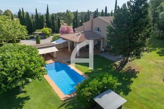 Casa  Les mimoses. Exclusividad, naturaleza y rentabilidad