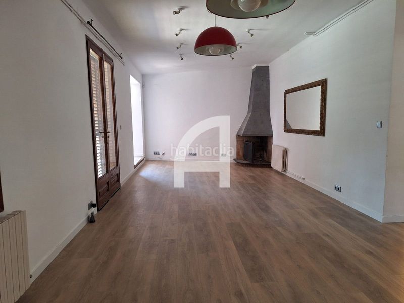 Foto 0a34127a-965a-49e7-811e-ae4fa0dc13c7. Casa amb calefacció aparcament piscina a Can Girona - Terramar - Vinyet Sitges