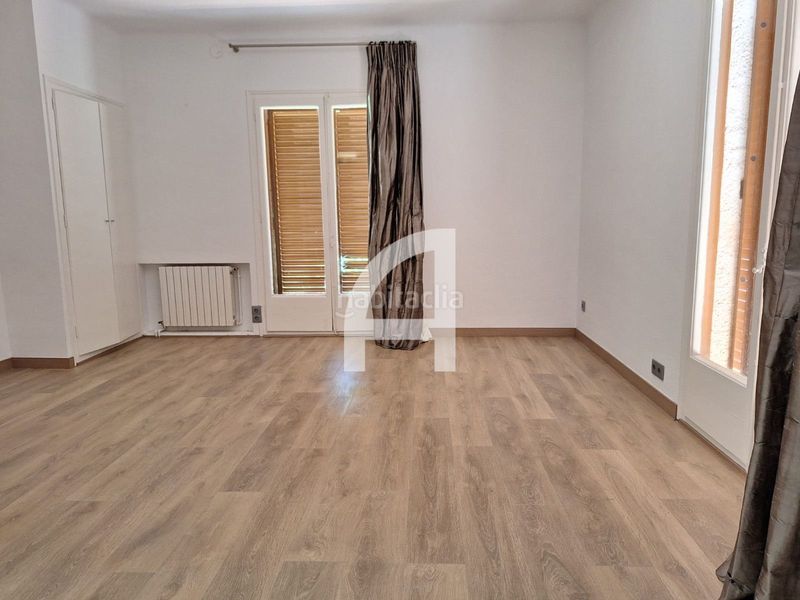 Foto 3400e659-e84f-4a32-88b5-90c295b34d95. Casa amb calefacció aparcament piscina a Can Girona - Terramar - Vinyet Sitges