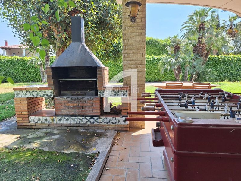 Foto f99b56ad-3934-430a-936b-b522fea53f15. Casa amb calefacció aparcament piscina a Can Girona - Terramar - Vinyet Sitges