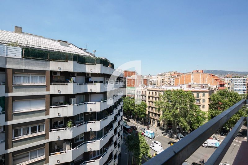 Foto a2fc955c-6e54-4e6d-a945-12e48ec37e0d. Pis a Dreta de l´Eixample Barcelona