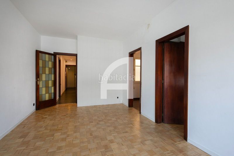 Foto b0427dae-0d48-4e98-8a04-cbaa0c2a2ede. Pis a Dreta de l´Eixample Barcelona