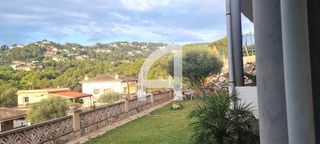 Chalet  Av. dels arbres. Chalet indendiente en palafolls  maresme  barcelona