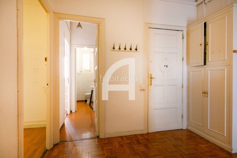 Foto be86f559-995f-4330-ad43-e619385810c5. Pis amb calefacció a Dreta de l´Eixample Barcelona