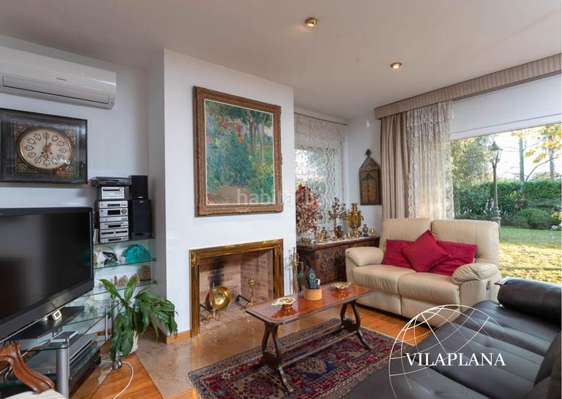 Foto 21999dc6-798b-4900-8f27-df2f490748db. Chalet magnifico chalet en Palau Girona