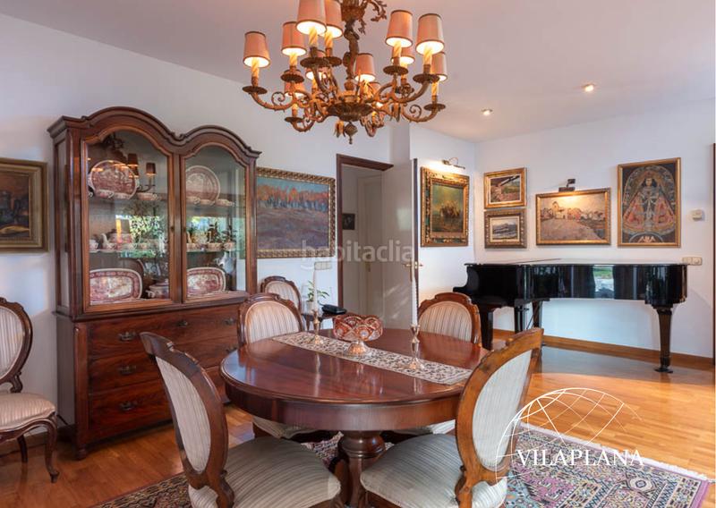 Foto daf32f14-5d93-4072-ae13-daa90dc2f699. Chalet magnifico chalet en Palau Girona