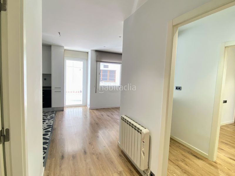 Foto f0b47225-cd03-41b1-8988-8ac9e7327c0a. Pis amb calefacció aparcament a Sarrià Barcelona