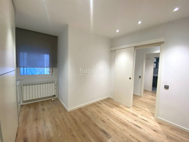 Foto aae835f2-e3f8-46f4-81ce-d6e77e371c43. Pis amb calefacció aparcament a Sarrià Barcelona