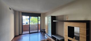 Miete Etagenwohnung  Passatge salamanca. Piso muy bonito, tranquilo y con mucha luz.
