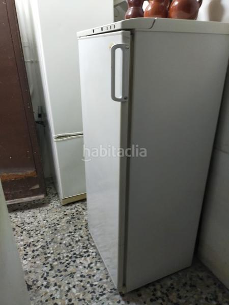 Foto 98afa4b9-4c7c-43c1-b3c5-429f88c39e38. Alquiler local comercial bonito bar restaurante en plaza virrey amat -nou barris en Barcelona