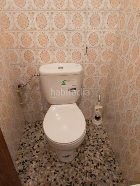 Foto 3048cfd0-7e99-45f1-b676-cc05214c63b9. Lloguer local comercial a Vilapicina - Torre Llobeta Barcelona