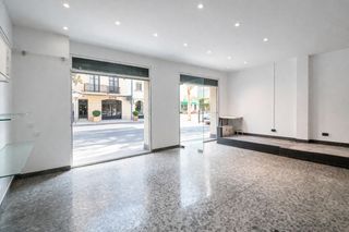 Lloguer Local Comercial  Carrer de juan de sada. Local comercial, para reformar