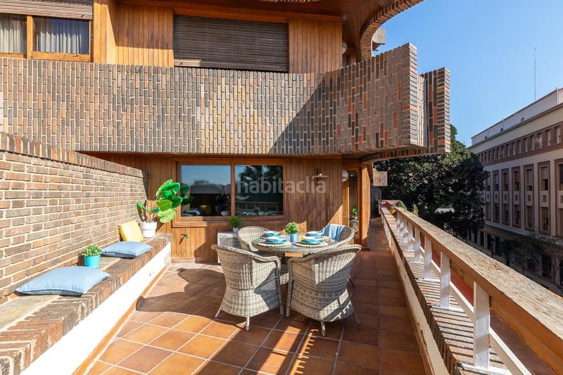 Foto 9c8864af-c591-4fb8-baca-21d303f7f179. Alquiler piso  para entrar a vivir en la pagoda en Valencia