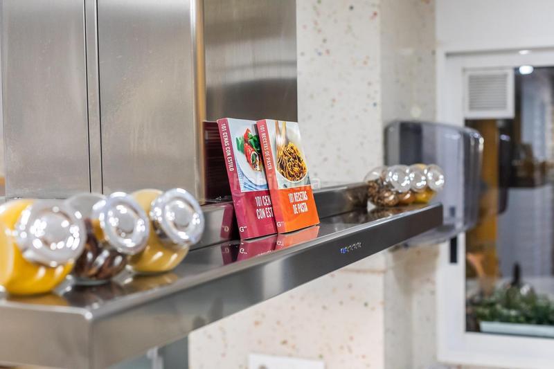 Foto a417ffe9-e223-45c1-b1d8-9121c35308b6. Lloguer pis amb calefacció aparcament a Exposició Valencia