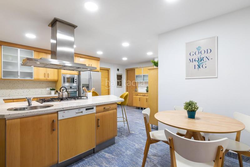 Foto a9a0b6de-aee9-4ef3-9dcd-28755e1cdf55. Lloguer pis amb calefacció aparcament a Exposició Valencia