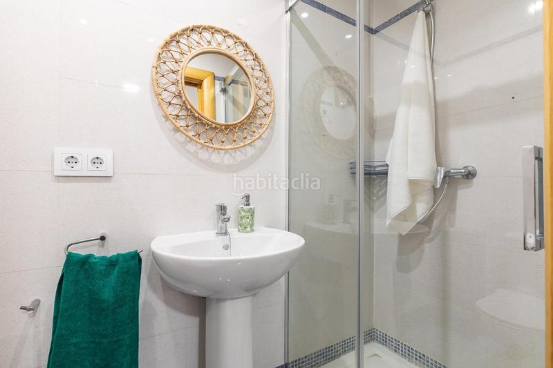 Foto b3c6fee8-707d-4b0f-8174-03000371ee03. Miete etagenwohnung mit heizung parking in Exposició Valencia