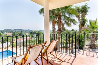Rent Chalet  Calle calle de veintidós. Alquiler temporal  chalet con piscina privada en urbanización al