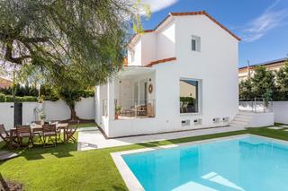 Doppelhaus  Calle bocairent. Pareado reformado