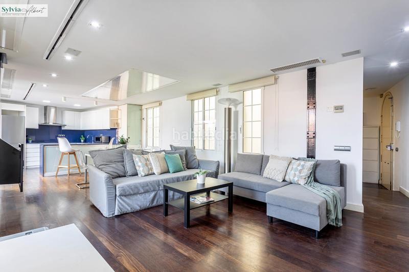 Foto 09028d50-7caa-4ab0-93f5-87ba02ec4b4a. Rent penthouse with heating in Sant Francesc Valencia