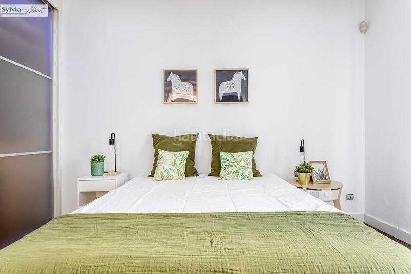 Foto 15a09ab9-8955-4720-8037-62da0bc3a5a6. Rent penthouse with heating in Sant Francesc Valencia