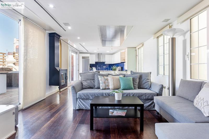 Foto 3f806308-4e90-4ba9-bd24-525baceeab9d. Rent penthouse with heating in Sant Francesc Valencia