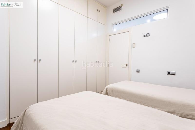 Foto 74713662-bb13-4c61-86b6-cfc700ad5402. Rent penthouse with heating in Sant Francesc Valencia