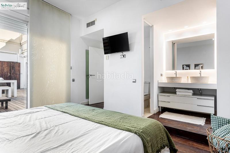 Foto 784d01f6-bee5-43af-9f65-f09e0ff33ea8. Rent penthouse with heating in Sant Francesc Valencia