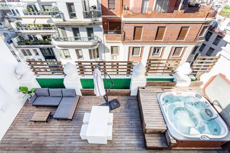 Foto bcab7daf-2fdd-454e-b93d-55eca2be887b. Rent penthouse with heating in Sant Francesc Valencia