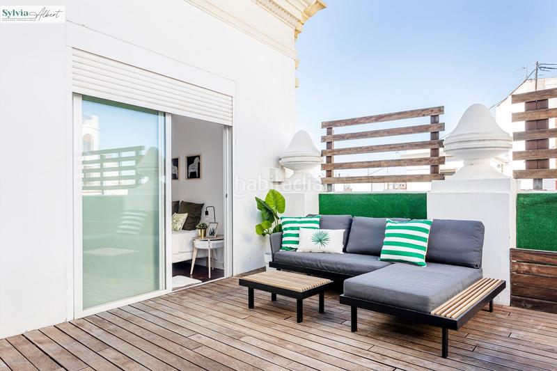 Foto c41a63ef-dc96-4846-bbc4-dee51c252d72. Rent penthouse with heating in Sant Francesc Valencia