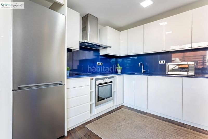 Foto f5881477-55ca-4008-9be6-36db971f4d84. Rent penthouse with heating in Sant Francesc Valencia