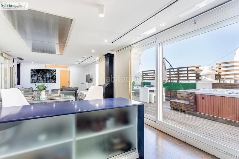 Foto ffe367e1-49af-4755-a7f8-7374c6ca3a66. Rent penthouse with heating in Sant Francesc Valencia