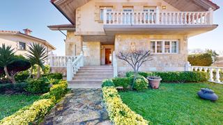 House in Barrio Calleja