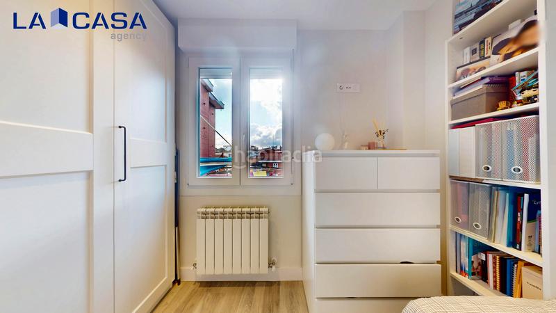 Foto f3216782-f6f1-43f7-b4c5-89c4f8150bec. Piso en Arangoiti Bilbao