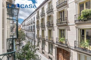 Pis  Calle de atocha