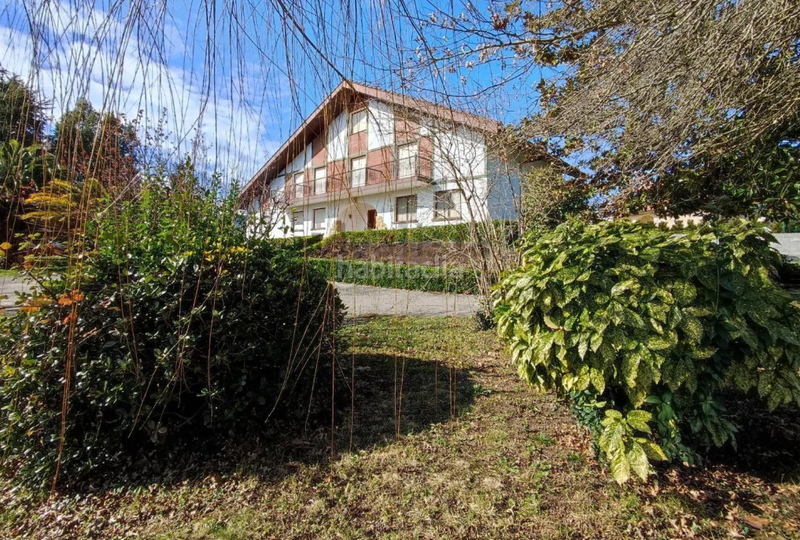 Foto bffa9615-e2cf-418b-af49-8fb197c30561. Chalet dans asua-erletxeta errepidea 30 dans Larrabetzu