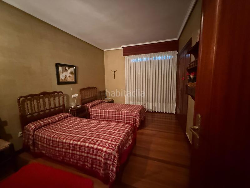 Foto d664eede-485d-4d06-8b21-1f111bd02934. Chalet in asua-erletxeta errepidea 30 in Larrabetzu