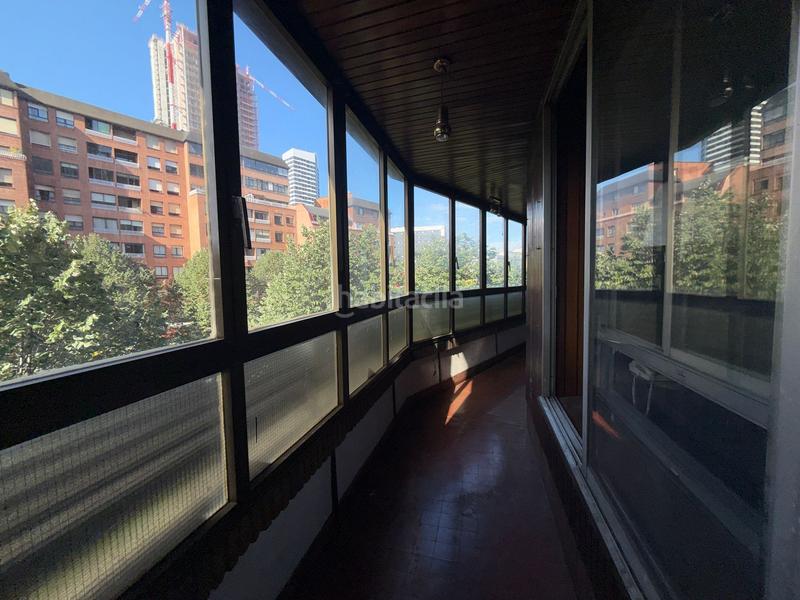 Foto 8b00f57e-1452-4e53-b3ba-6447f9277c24. Piso en Basurtu Bilbao
